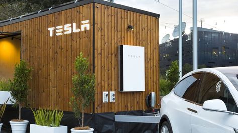 Short Circuit: Green news roundup | Formula E support series, Tesla “tiny house” Elon Musk House, Tiny Home Cost, Tiny House Australia, House Australia, Houses In America, Usa House, Tiny House Interior Design, Tiny House For Sale, Box Houses