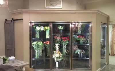 Floral Cooler Display, Flower Cooler, Floral Cooler, Florist Cafe, Flower Fridge, Display Fridge, Fridge Organization, Custom Displays, Display Storage