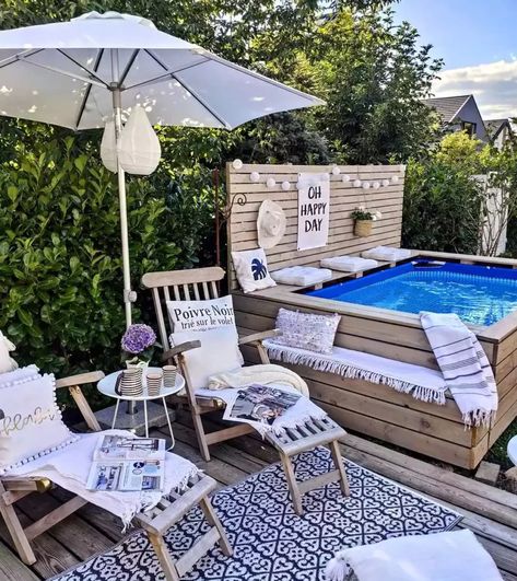 Whirpool Outdoor, Pools With Decks, Small Above Ground Pool, Ideas De Piscina, Mini Swimming Pool, Kleiner Pool Design, Piscina Intex, Pools For Small Yards, Deck Piscina