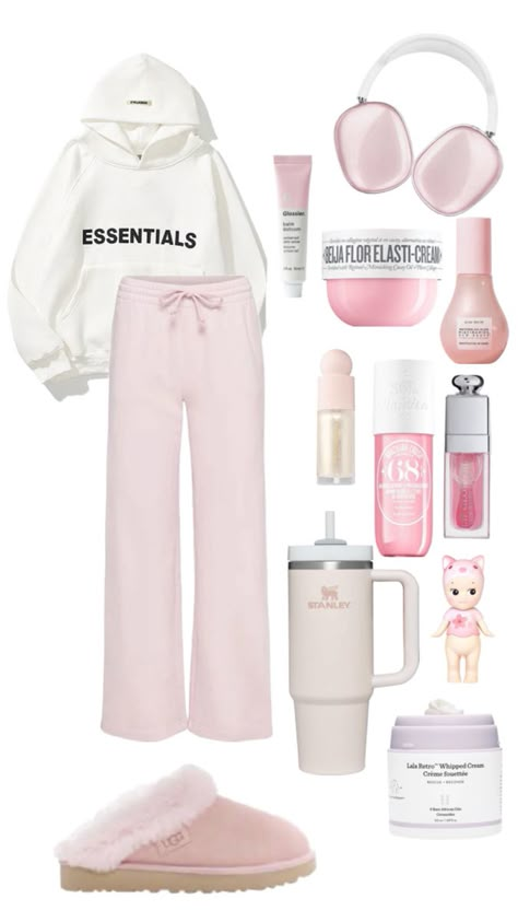 White Uggs, Outfit Inspo Pink, Lululemon Preppy, Pink Lifestyle, Pink Pilates, Casual Preppy Outfits, Trendy Outfits For Teens, Cute Lazy Day Outfits, Lazy Day Outfits