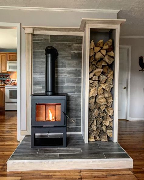 Wood Stove Surround, Wood Stove Hearth, Wood Burning Stoves Living Room, Wood Stove Fireplace, Stove Fireplace, Home Fireplace, Hus Inspiration, Into The Woods, Wood Burning Stove