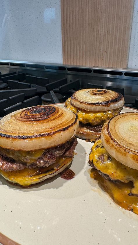 In-N-Out Flying Dutchman at home!! Have you tried it at in n out?? Cut large onions THICCC, make your ground beef patties- season with… | Instagram In In Out, Flying Dutchman Burger, Flying Dutchman In N Out, Lunch At Home, Home Cooked Food, Eat At Home, Beef Patties, Home Cooked Meals, Soul Food Dinner