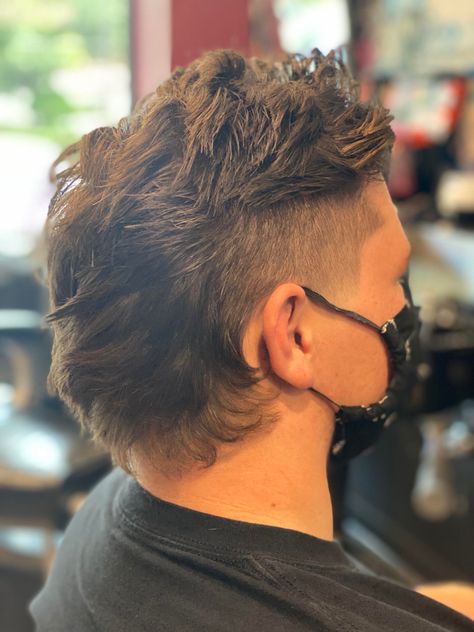 Country Mullet, A Mullet Haircut, Baseball Haircuts, Hockey Hair, Mohawk Hairstyles Men, Mens Haircuts Short Hair, Men Haircut Curly Hair, Mullet Haircut, Mens Hairstyles Thick Hair