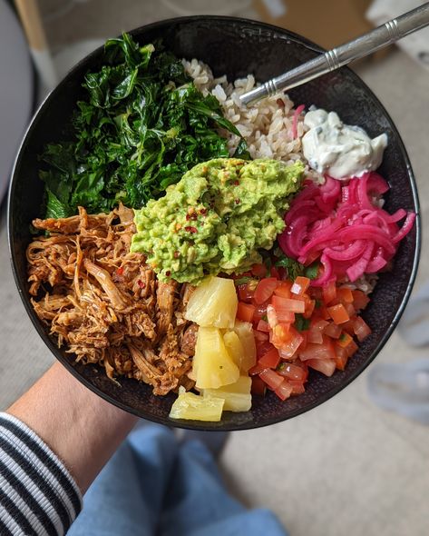 Pulled Chicken Bowl, Slow Cooker Pulled Chicken, Slow Cooker Cajun, Gluten Free Worcestershire Sauce, Pulled Chicken Recipe, Pulled Chicken Tacos, Pulled Chicken Recipes, Chicken Taco Bowls, Bowls Recipes