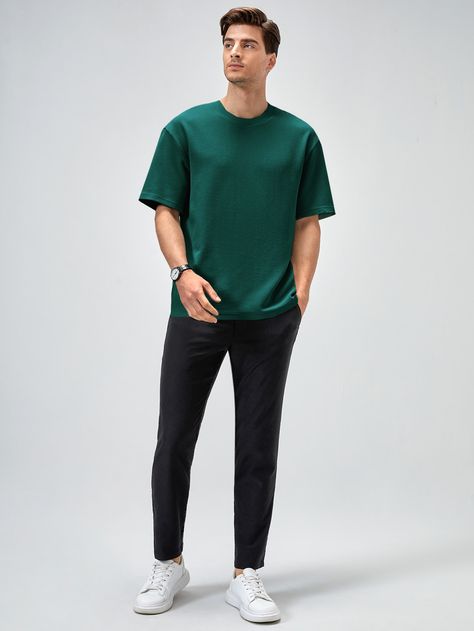 Dark Green Tshirt Outfit Men Casual, Dark Green T Shirt Outfit Men, Dark Green Polo Shirt Outfit Men, Green Tee Outfit Men, Dark Green Mens Outfit, Dark Green T Shirt Outfit, Plain Shirt Outfit Men, Plain T Shirt Outfit Men, Dark Green Shirt Outfit Men Casual