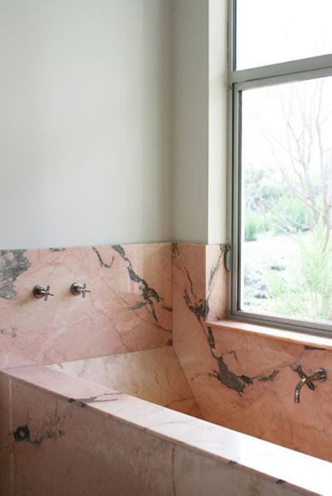 Marble Walls, Marble Bathtub, Marble Tub, Marble Bath, Bad Inspiration, Design Del Prodotto, Pink Interior, Marble Bathroom, Bath Tub