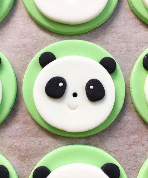 Panda fondant cupcake toppers! #pandacupcakes #pandacupcaketoppers #pandaparty #pandabirthdayparty #pandababyshower #pandatheme #pandabearparty #pandabeardecorations #cupcakes #cupcaketoppers #pandababyshower Zoo Biscuits, Panda Fondant, Bear Cupcake Toppers, Panda Themed Party, Panda Cupcakes, Cake Bear, Panda Theme, Cupcakes Fondant, Animals Cake