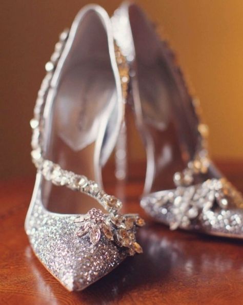 Homecoming Shoes, Fab Shoes, Bridal Heels, Wedding Shoes Heels, Fancy Shoes, Wedding Heels, Bride Shoes, Gorgeous Shoes, Fabulous Shoes