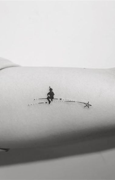 Neverland Tattoo Peter Pan, Tiny Peter Pan Tattoo, Peter Pan Tattoo Ideas Inspiration, Small Peter Pan Tattoo, Peter Pan Inspired Tattoos, Tattoo Ideas Peter Pan, Neverland Tattoo Ideas, Neverland Star Tattoo, Never Land Tattoo