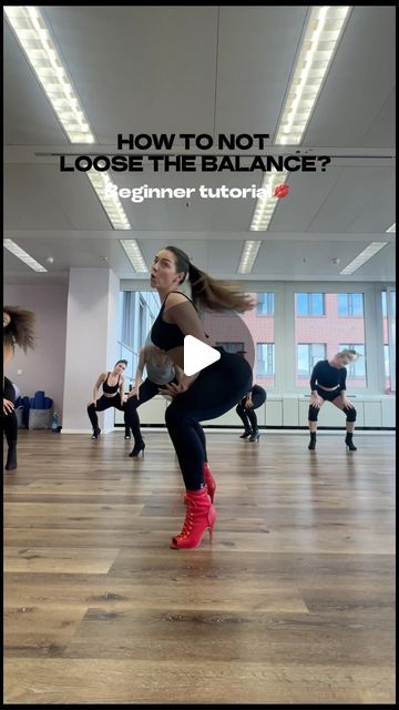 • Egija • Dance-teacher in 🇨🇭& 🇱🇻 on Instagram: "Try this at home or join my heels commercial classes in Zurich for ABSOLUTE BEGINNERS @dancelab_ch 😍🫶 

#heelsdance #dancereel #dancetutorials #danceinheels #feminity" Dance Heels Outfit, Commercial Dance Outfit, Heels Dance Outfit, Heels Dance Class Outfit, Dance Tricks, Dance Class Outfit, Class Outfits, Class Outfit, Dance Heels