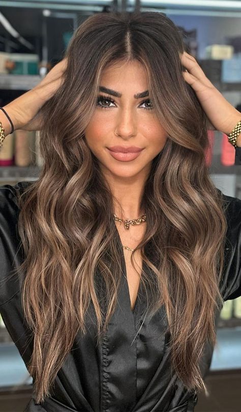 Baylage Hair, Rambut Brunette, Beige Hair, Black Hair Balayage, Bronde Balayage, Brown Hair Looks, Brown Hair Inspo, Brunette Hair With Highlights, Balayage Hair Dark