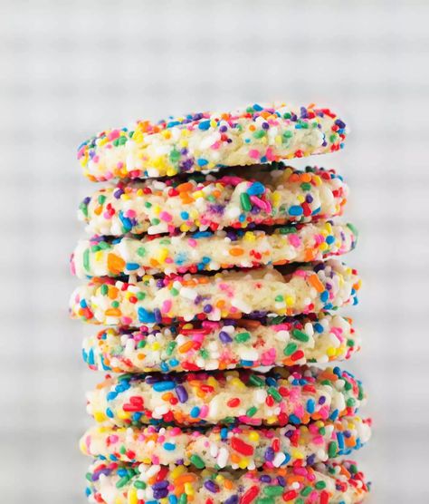 Confetti Cookies Recipe | Leite's Culinaria Confetti Cookies, Joy The Baker, Best Sugar Cookie Recipe, Favorite Cookie Recipe, Best Sugar Cookies, Best Cookie Recipes, Brownie Cookies, Sugar Cookies Recipe, Favorite Cookies