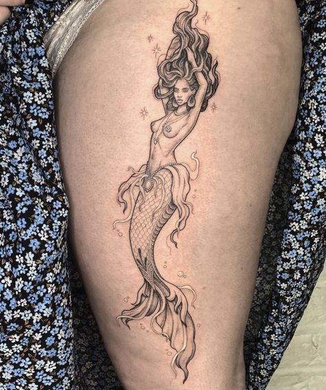 Mermaid Sleeve Tattoos, Thanks For Today, Woman Face Portrait, Fantasy Tattoo, Siren Tattoo, Dragon Tattoo Ideas, Mermaid Tattoo Designs, Animal Tattoo Ideas, Hand And Finger Tattoos