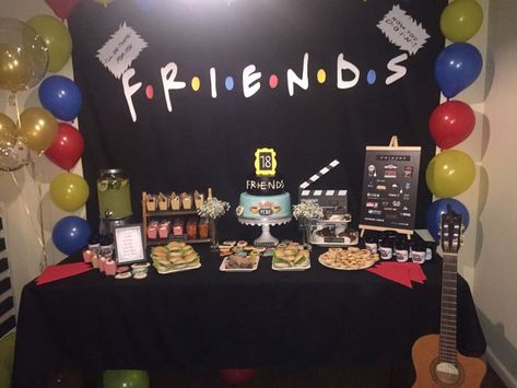 Carol Friends, Birthday Party For Teens, Friends Party, Friends Birthday, Friend Birthday, Birthday Theme, Sweet 16, Candy Bar, Birthday Party Themes