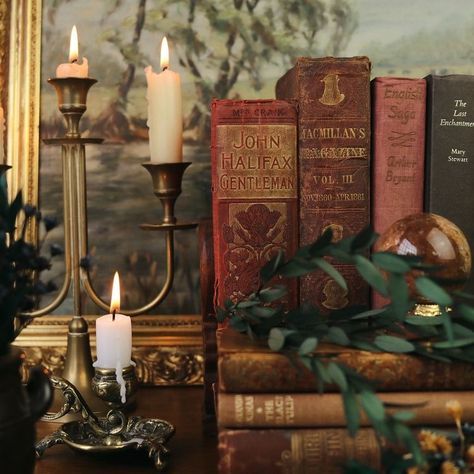 Vintage Library Aesthetic, Witchy Candle, Business Core, Western Gothic, Green Academia, Heart Sculpture, Crafting Room, College Things, Romantic Academia