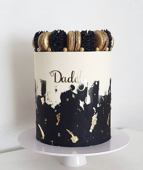 Black And Gold Cake, Cake Decorating Books, Dad Birthday Cakes, Mini Torte, Birthday Cake For Him, Elegant Birthday Cakes, Birthday Cakes For Men, Creative Birthday Cakes, Beautiful Birthday Cakes