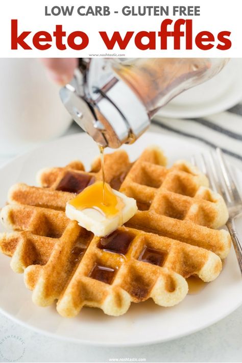 Almond Flour Waffles, Waffles Breakfast, Keto Waffles, Best Keto Breakfast, Keto Breakfast Smoothie, Low Carb Waffles, Waffles Recipe, Almond Flour Recipes, Gluten Free Recipes Easy