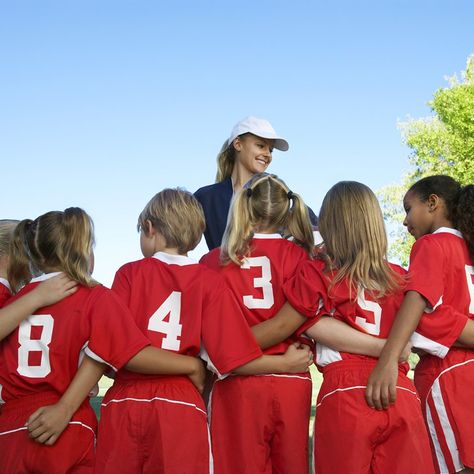 Pin for Later: Why Moms Make the Best Coaches Carol Dweck, Sports Coach, Sports App, Soccer Tips, Soccer Coaching, Kids Soccer, Soccer Games, Play Soccer, How To Start Running