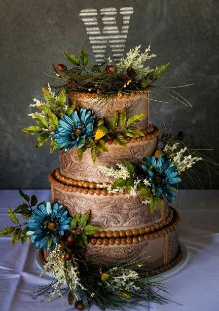 Western Wedding Cakes, Country Western Wedding, Western Themed Wedding, Country Wedding Cakes, Cowgirl Wedding, Cowboy Wedding, Country Style Wedding, Country Theme Wedding, Buttercream Wedding Cake