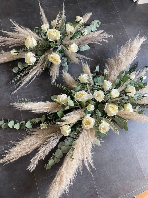 Pampas And Eucalyptus Wedding, Eucalyptus And Pampas Grass Wedding, Arches Home, Eucalyptus And Pampas, Pampas Decor, Eucalyptus Centerpiece, Dekorasi Wedding, Wedding Color Pallet, Decor Salon