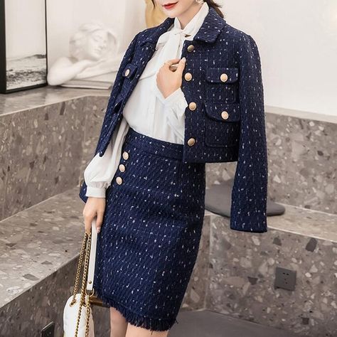 Blue Tweed Jacket, Womens Plaid Blazer, Ladies Short Jackets, Elegant Office, Tweed Mini Skirt, Blue Tweed, Luxury Wear, Long Sleeve Jacket, Sleeve Jacket