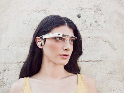 Most Innovative Gadgets - Business Insider Google Glasses, Wearable Computer, Google Glass, Google Play Music, Smart Glasses, Wearable Tech, Cool Technology, Technology Gadgets, Wearable Technology