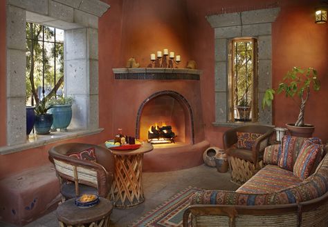 Southwestern Fireplace, Southwest Inspired Living Room, Southwestern Living Room Ideas, Southwest Living Room, Southwestern Living Room, Brick Ideas, Spanish Home Decor, Living Room Wood Floor, Southwestern Home Decor