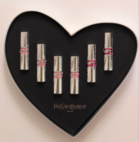 #ysl #yslbeauty #makeup #makeupoftheday #makeuplover #makeupgoals #lipstick #lips #lipgloss #aesthetic Ysl Beauty Lipstick, Ysl Lipstick Aesthetic, Ysl Lip Gloss, Luxury Makeup Aesthetic, Lipgloss Aesthetic, Aesthetic Lipstick, Ysl Aesthetic, Ysl Lip, Lipstick Gift Set