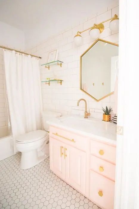 Girls Bathroom Design, Bathroom Cabinet Colors, Pastel Bathroom, Gold Bad, Girl Bathrooms, Pink Vanity, Bad Inspiration, Design Blogs, Rustic Bathrooms