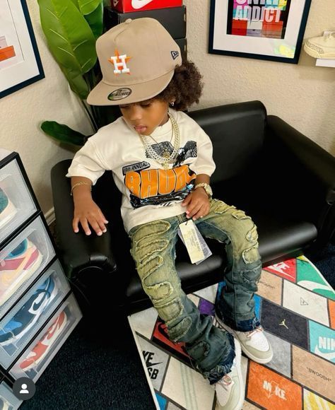 Fly Baby Boy Outfits, Outfit Inspirations For Teens, Nara Smith, Fly Baby, Anthony Smith, Baby Boy Outfits Swag, Kid Outfits, Mommy Moments, Flying With A Baby