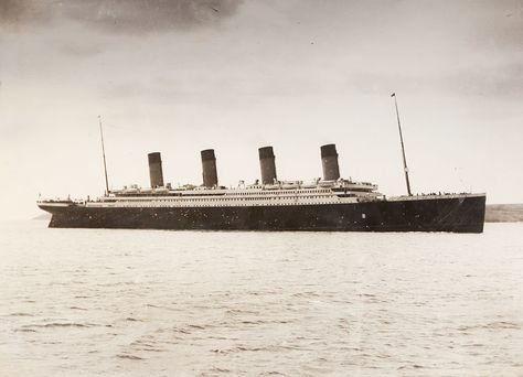 On April 15, 1912, the world's largest steamship of the era sank on its maiden voyage after striking an iceberg in the Atlantic Ocean, resulting in the deaths over of 1,500 people. Haunted Pictures, Titanic Ii, Titanic Poster, Images Terrifiantes, Titanic History, Creepy Pictures, Rms Titanic, Science Center, Queenstown