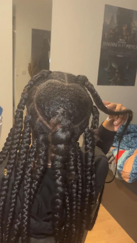 Hairstyles 1970s, Ugly Hair, Dreads Hairstyles, Hairstyle For Chubby Face, Big Braids, Jumbo Box Braids, Quick Weave Hairstyles, Cute Braided Hairstyles, Quick Braided Hairstyles