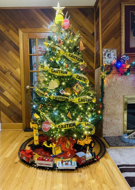 Construction Christmas Decorations, Christmas Tree Competition, Construction Christmas Tree Ideas, Construction Theme Christmas Tree, Festival Of Trees Themes, Christmas Tree Competition Ideas, Boy Themed Christmas Tree, Hunting Theme Christmas Tree, Kid Christmas Tree Themes