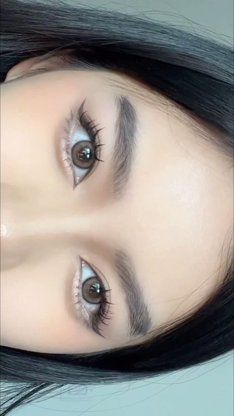 jessyluxe on Instagram: been loving douyin style eyeliner lately...it makes my eyes look so big Make Up Looks Asian Eyes, Makeup For Big Face, Big Pretty Eyes, Make Up Big Eyes, Eyeliner Asian Eyes, Big Almond Eyes, Big Eyes Eyeliner, Eye Makeup For Big Eyes, Makeup Big Eyes