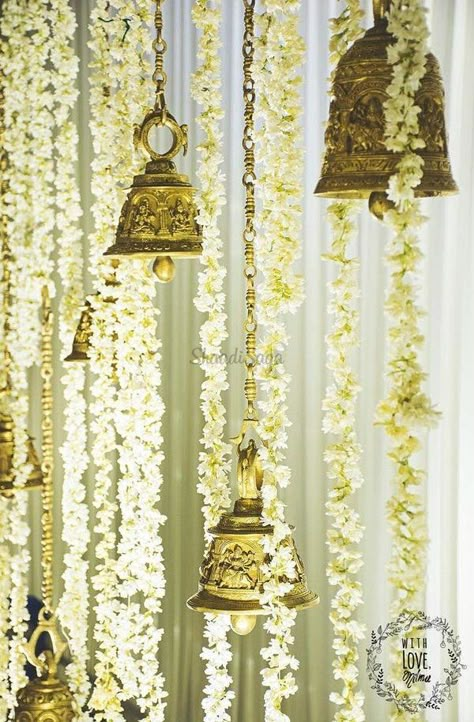 Jasmines Traditional Telugu Wedding Decor, Indian Traditional Decor, Pellikooturu Decor, Weddings Decorations Elegant Romantic, Hindu Wedding Decorations, Wedding Hall Decorations, Wedding Entrance Decor, Rustic Wedding Decorations, Mandap Decor