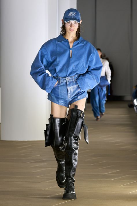 Mode Kylie Jenner, Denim Fashion Women, Estilo Denim, Lee Denim, Dion Lee, Denim Trends, Fashion Week Runway, Stage Outfits, Spring 2024