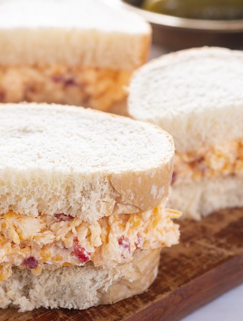 Pimento Cheese Sandwich, Tomato Sandwiches, Fun Lunches, Pimento Cheese Sandwiches, Sweet Appetizer, Pimento Cheese Recipes, Types Of Sandwiches, Cheese Sandwich Recipes, Cheese Tomato