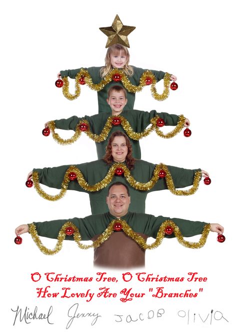 Awkward Family Photos Christmas, Funny Christmas Photos, Christmas Humor Ecards, Funny Family Photos, Family Christmas Card Photos, Christmas Card Pictures, O Christmas Tree, Xmas Photos, Weihnachten Diy