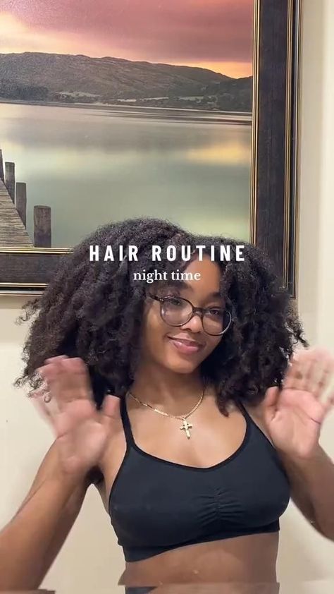 Natural Hair Care Night Routine, Hairstyle For 4b Natural Hair, Protective Night Hairstyles For Curly Hair, Night Routine Black Woman, Wash And Go Night Time Routine, 4c Hair Night Routine, Night Curly Hair Routine, 4b Hair Routine, Hair Stretching Natural Hair