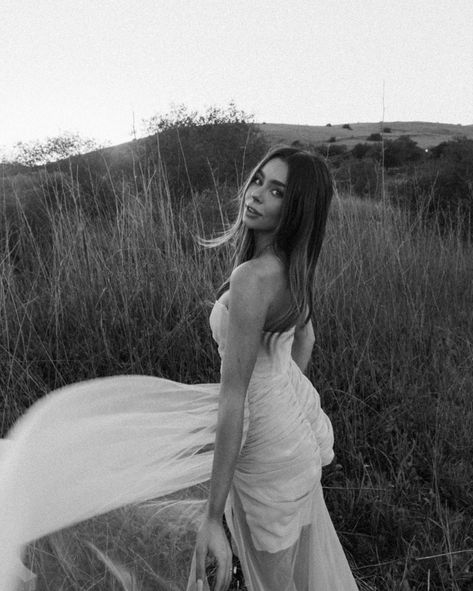 Sierra Furtado Engagement, Engagement Photos White Dress, Flowy Dress Black, Black And White Editorial, Sierra Furtado, White Editorial, Outdoor Engagement Photos, Outdoor Engagement, Dress Black And White