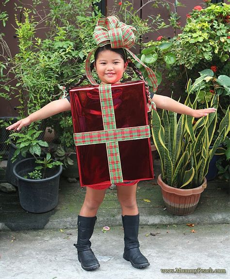 Christmas Present Outfit, Christmas Present Costume, Present Costume, Diy Christmas Costumes, Christmas Gift Costume, Present Outfit, Christmas Costumes Diy, Christmas Costumes Women, Christmas Parade Floats