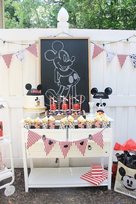 Vintage Mickey Mouse Birthday Party on Kara's Party Ideas | KarasPartyIdeas.com (16) Vintage Mickey Mouse Birthday, Mickey Mouse Birthday Theme, Décoration Baby Shower, Mickey Mouse Birthday Decorations, Mickey First Birthday, Mickey 1st Birthdays, Mickey Mouse Bday, Mickey Mouse Themed Birthday Party, Bolo Mickey