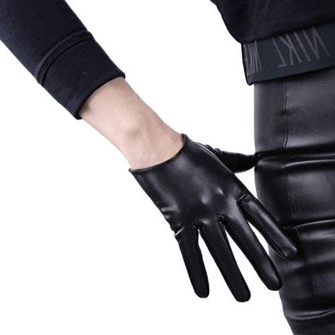 1950s Vintage Fashion, Black Cosplay, Tech Gloves, Short Gloves, Fashion Gloves, Gloves Fashion, Womens Black Shorts, Cold Weather Gloves, Latex Gloves