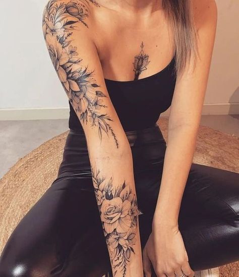 Buffalo Tattoo, Hairline Tattoos, Feminine Shoulder Tattoos, Shoulder Sleeve Tattoos, Feminine Bracelet, Arm Sleeve Tattoos For Women, Artsy Tattoos, Collarbone Tattoo, Bracelet Tattoo