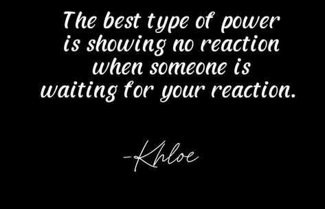 Quotes Kardashian, Khloe Kardashian Quotes Funny, Kourtney Kardashian Iconic Quotes, Kardashian Funny Quotes, Khloe Kardashian Funny, Iconic Lines, Kardashian Memes, Khloe Kardashian, When Someone