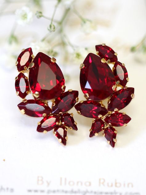 Crystal Cluster Earrings, Bridesmaids Earrings, Garnet Red, Ruby Earrings, Ruby Jewelry, Red Earrings, Cluster Earrings, Red Crystals, Bridesmaid Earrings