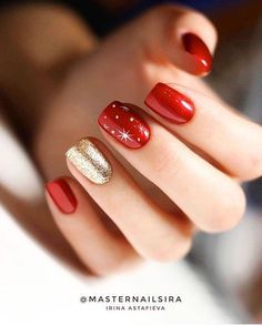 Red Nail Art Designs, Christmas Mail, Red Nail Art, Red Acrylic Nails, Green Prom, Christmas Gel Nails, Nails 2022, Christmas Nail Art Designs, Christmas Nails Acrylic