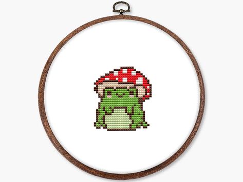 Small Frog Cross Stitch Pattern, Tiny Frog Cross Stitch, Shrek Cross Stitch Pattern, Small Square Cross Stitch Pattern, Cross Stitch Ideas Easy, Cross Stitch Cottagecore, Small Cute Cross Stitch Patterns, Cross Stitch Easy Pattern, Simple Cross Stitch Pattern