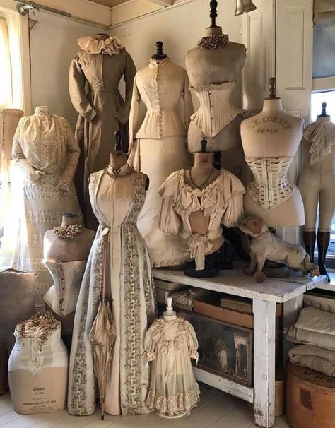 Antique Dress Form, Vintage Dress Form, Shabby Chic Design, Shabby Chic Baby, Vintage Mannequin, Dress Form Mannequin, Shabby Chic Living, Shabby Chic Living Room, Shabby Chic Bedding