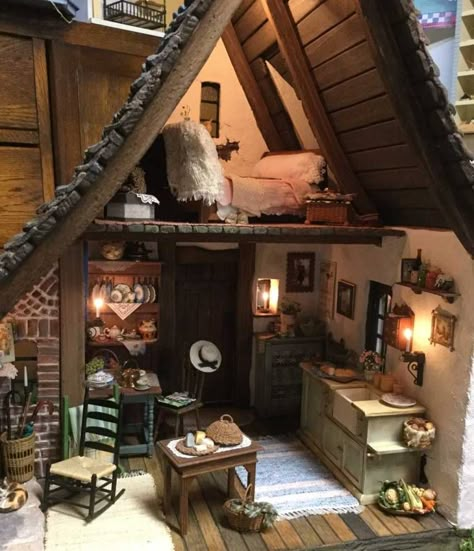 Miniature Cottage Dollhouses, Miniature Cabin, Comfort Cottage, Cabin Dollhouse, Cottage Miniature, Witches Cottage, Miniature Cottage, Witch Cottage, Diy Miniatures